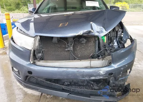 2014 Toyota Highlander Le Plus V6 from USA, damaged, VIN 5TDZKRFH4ES021182